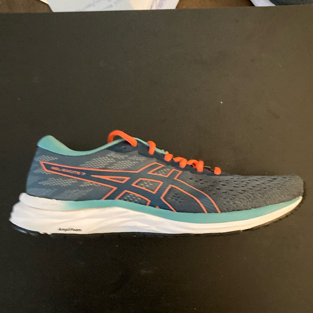 Womens ASICS Gel Excite 7